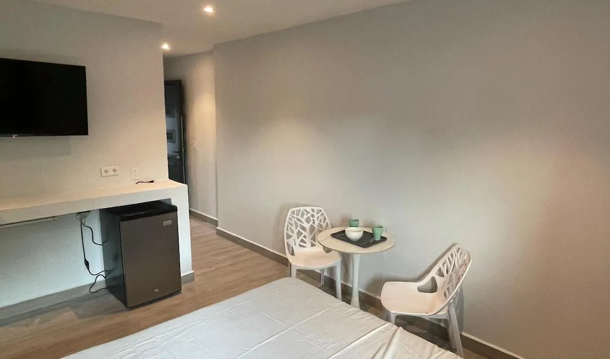 Whitehouse Boulevard, Close To Mambo Beach And City Centre Apartment Willemstad