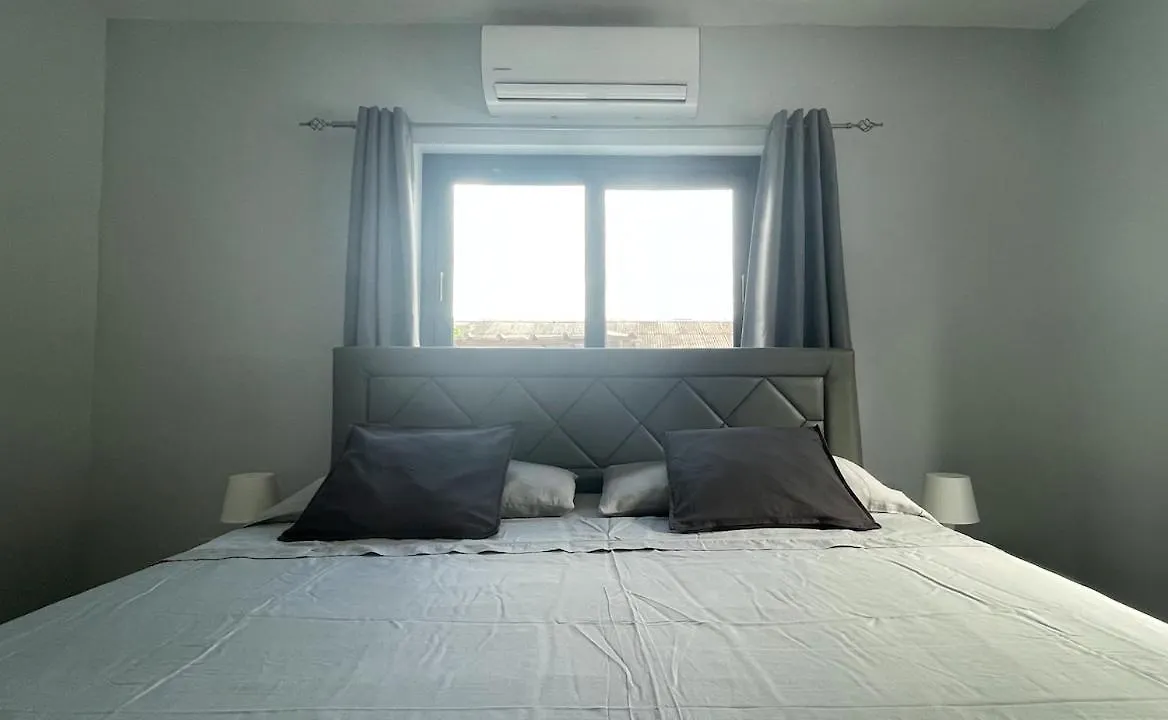 Whitehouse Boulevard, Close To Mambo Beach And City Centre Apartment Willemstad Curacao